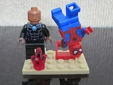 Lego Marvel SpiderMan Minifigure Black Web Pattern Black Panther