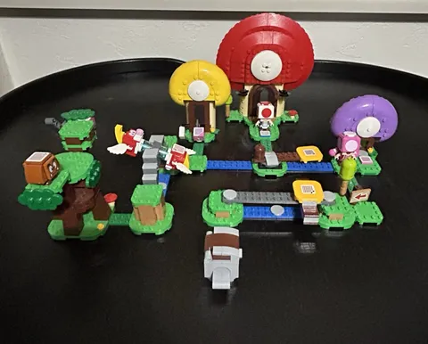 LEGO Super Mario Toad Treasure Hunt Expansion Set (71368)