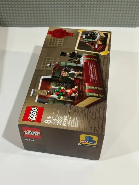 LEGO Seasonal: Charles Dickens Tribute (40410)