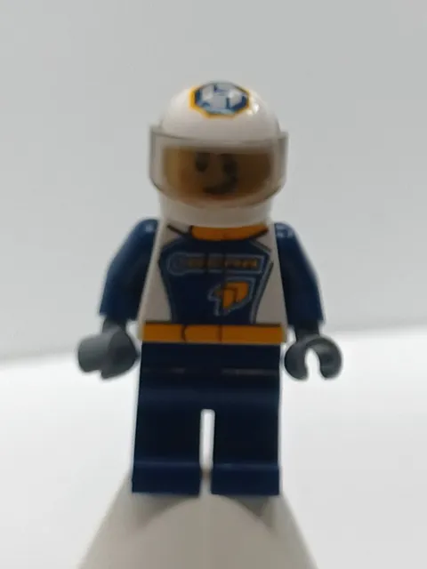 Lego City Minifigures Race Dragster Car Driver Cty0749