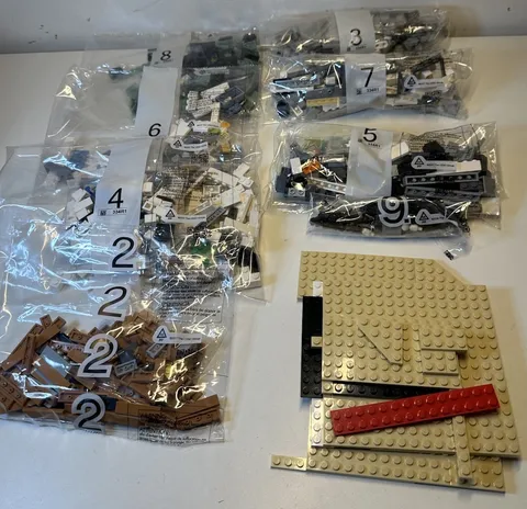 Lego Ideas Set 21328 Seinfeld(no box, instruction,mini Figures) Incomplete-READ