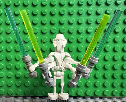 LEGO Star Wars General Grievous Minifigure - sw0134 - 7255 Circa 2005 - New Cape