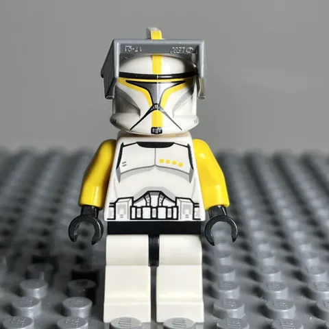 LEGO Star Wars Clone Trooper Commander Minifigure Phase 1 75019 AT-TE sw0481 3J