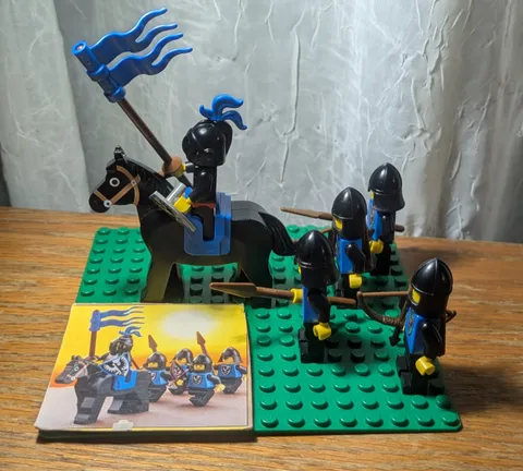 RARE Lego Black Falcon Knight Set with VINTAGE box cutout