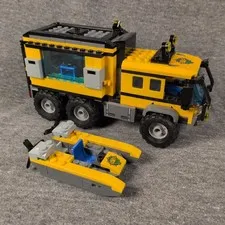 LEGO City Jungle Mobile Lab 60160 And Jungle Starter 60157 Pieces Parts Vehicles