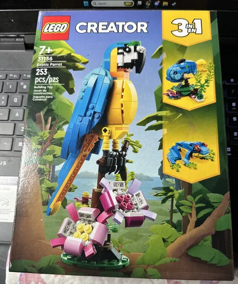 LEGO Creator 3 in 1 Exotic Parrot Building Toy Set 31136