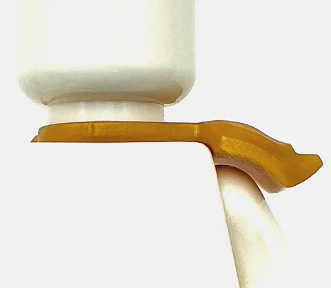 Lego New Pearl Gold Minifigure Armor Shoulder Pad with Wing End and Scabbard