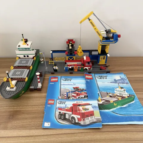 LEGO 4645 City Harbor Ship Set Harbor 100% Complete Farm Line Ship