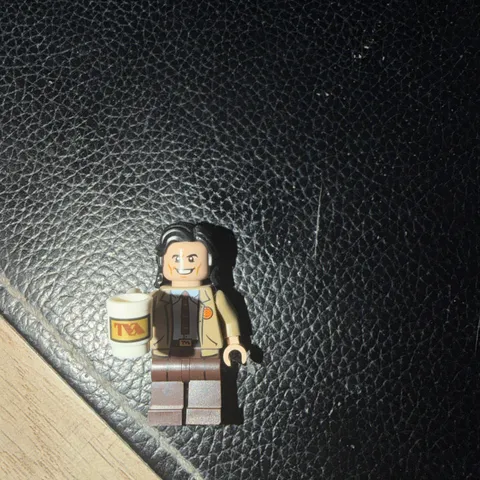 Minifig Marvel Studios Series - Loki - 71031  