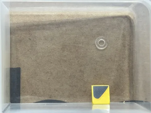 LEGO Parts - Yellow Slope 30 1 x 1 Vent Model Left - No 54200pb121L - QTY 1