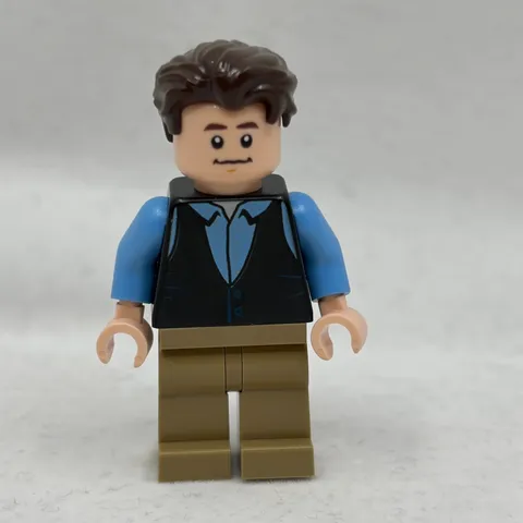 LEGO Ideas Friends TV Series Chandler Bing Minifigure 21319 idea058 Authentic