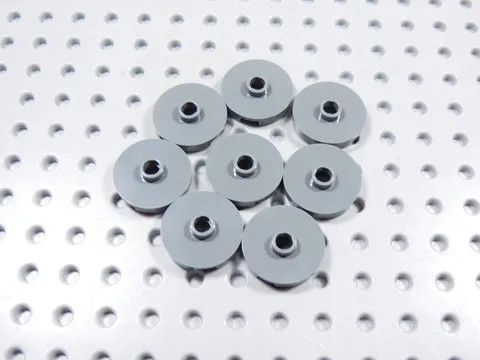 LEGO Lot of 8 Dark Bluish Gray 2x2 Smooth Round Plates w/ Open Stud BE