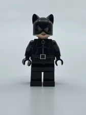 2006 LEGO Batman Catwoman Minifigure Black Suit Purple Trim Lips bat003
