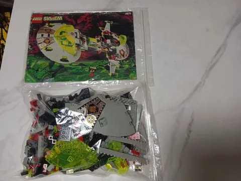 LEGO Space Set 6975 Alien Avenger no box