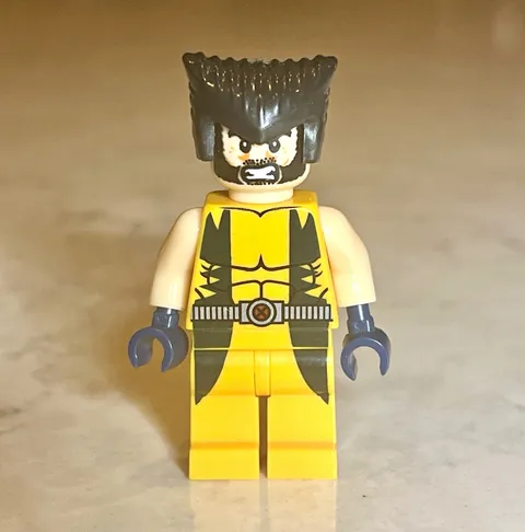 LEGO Marvel X-Men Wolverine Minifigure Yellow Suit Black Hair  SH0017