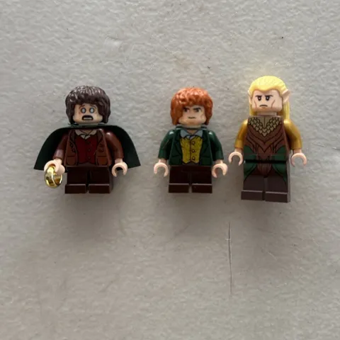 LEGO Lord of the Rings Minifigures Lot of 3 Frodo Sam Legolas Cape