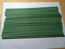 LEGO BULK LOT OF 30 SAND GREEN TECHNIC AXLE 32L FLOWER STEM #50450