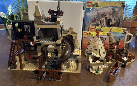LEGO The Lone Ranger Lot 79110 Silver Mine 79107 Comanche Camp 79106 Calvary