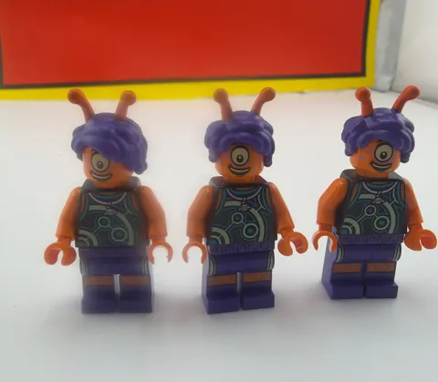 Lego LOT 3 Bandmates Series Vidiyo Minifigures