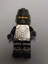 Lego Minifigure Castle Dragon Knight Armor Helmet NO-Feather #37