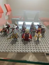 LEGO Castle Red Lion Knights/Guards Minifigure Lot of 12 with Weapons