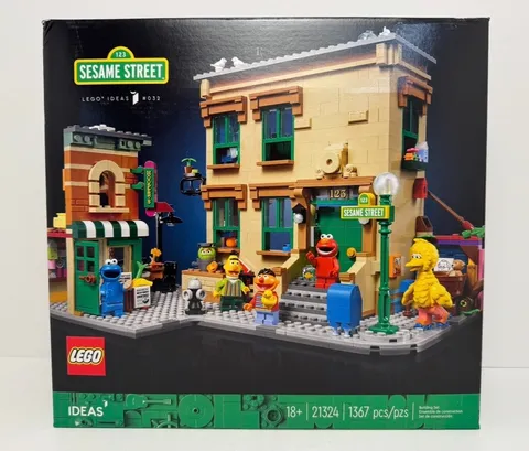 LEGO Ideas: 123 Sesame Street (21324) New Factory Sealed Set
