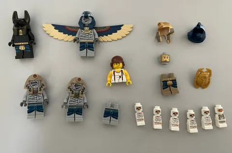 Lego Pharaoh's Quest Minifigure & Part Lot