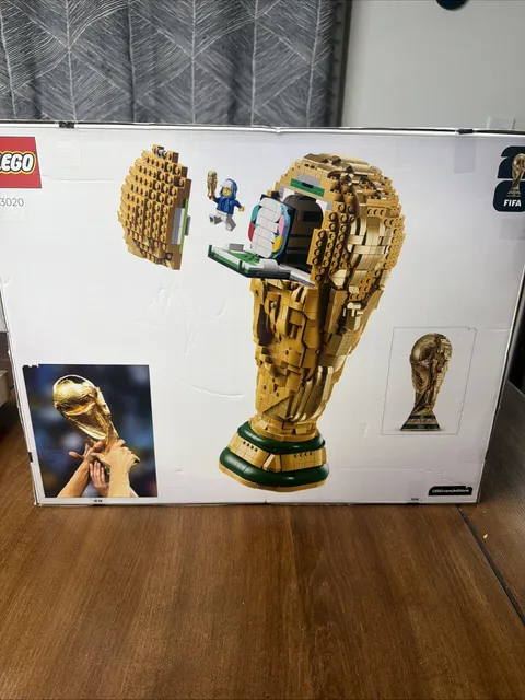 LEGO Editions FIFA World Cup Official Trophy Building Toy 43020 NEW w/Box Wear