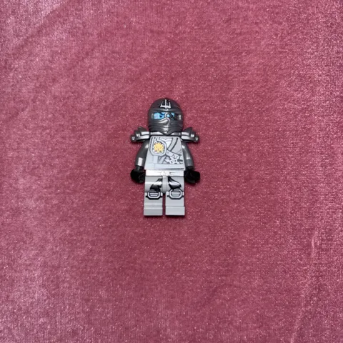 LEGO 70748 - NINJAGO - Zane / Titanium Ninja - Minifig / Minifigure GENUINE
