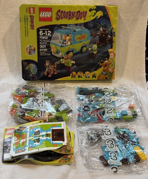 LEGO Scooby-Doo The Mystery Machine 75902 Manuals Stickers Box Sealed PolyBags