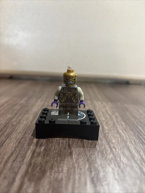 LEGO Chitauri General Minifigure Marvel Avengers sh0029 6865