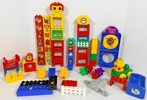 LEGO DUPLO 65+ Vintage Lot Various Bricks Assorted Printed Winne Pooh Doors