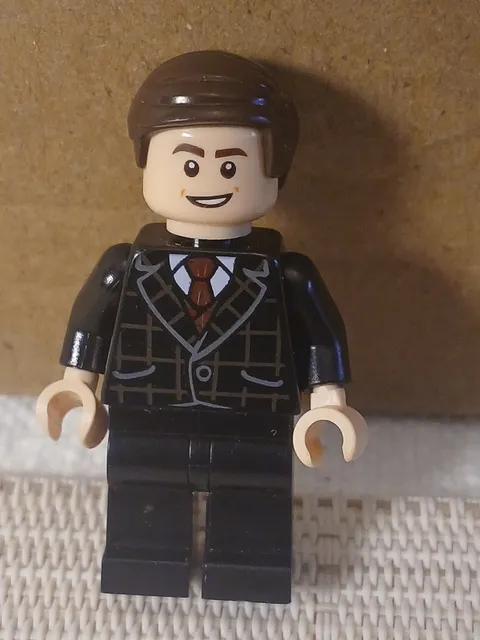 Lego Maxwell Lord Minifigure From Wonder Woman Set 76157 - Brand New