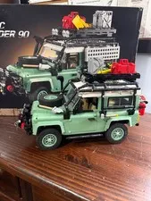 LEGO Icons: Land Rover Classic Defender 90 (10317) Pre-Owned with all pieces!