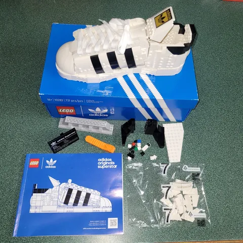 LEGO Icons: Adidas Originals Superstar (10282) Set - AB6