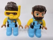 Lego Duplo Scuba Diving Swimming Toy Figures Set of 2
