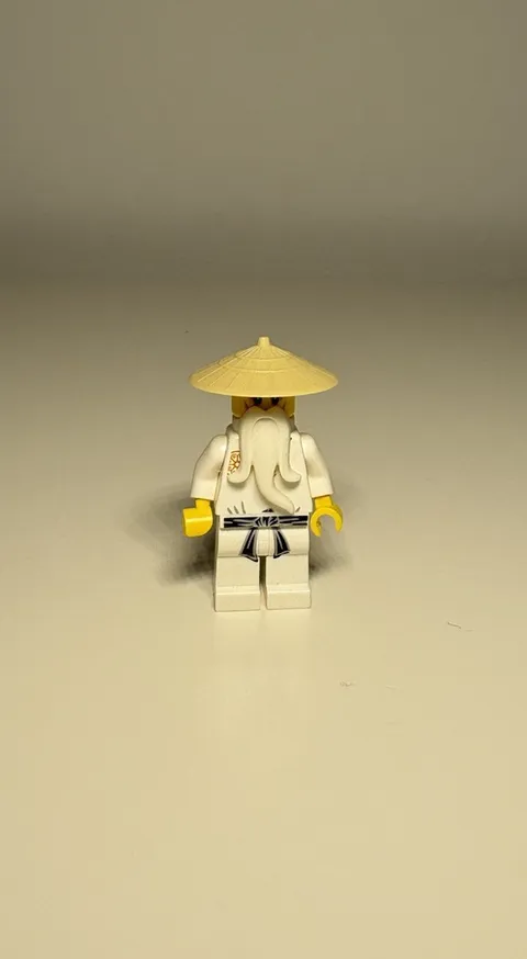 Official LEGO Ninjago Sensei Wu The Golden Weapons Minifigure Njo0002
