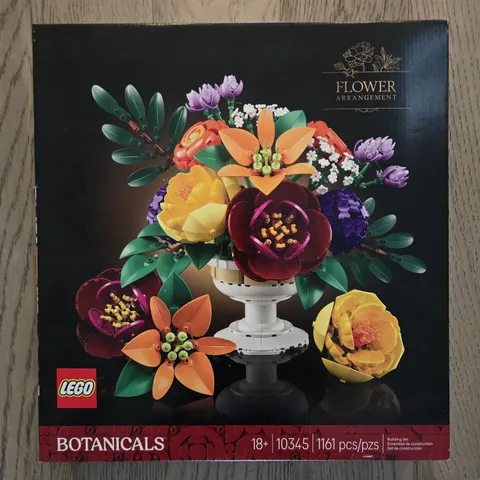 LEGO BOTANICALS FLOWER ARRANGEMENT 10345 BUILDING SET 1161 PIECES