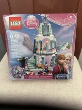 LEGO 43172 Disney Frozen Elsa's Magical Ice Palace 701 Pieces New Sealed Castle
