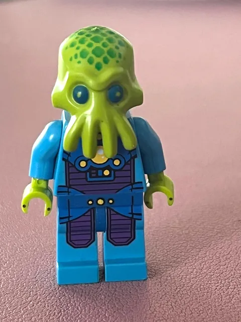 LEGO ALIEN TROOPER MINIFIGURE - NO WEAPON