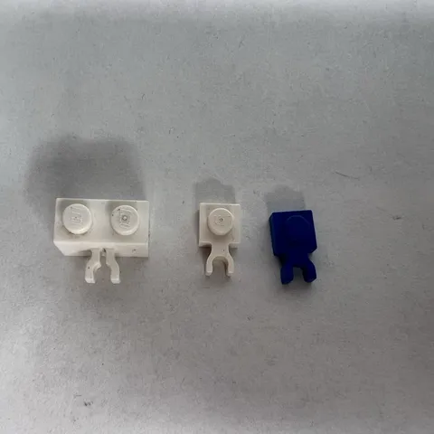 Vtg Discontinued Lego Clips Horizontal 1x1, 1x2 Blue White