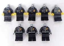 LEGO City Police 3x cty0027 & 5x cty0209 (Set 7744) (Incomplete)