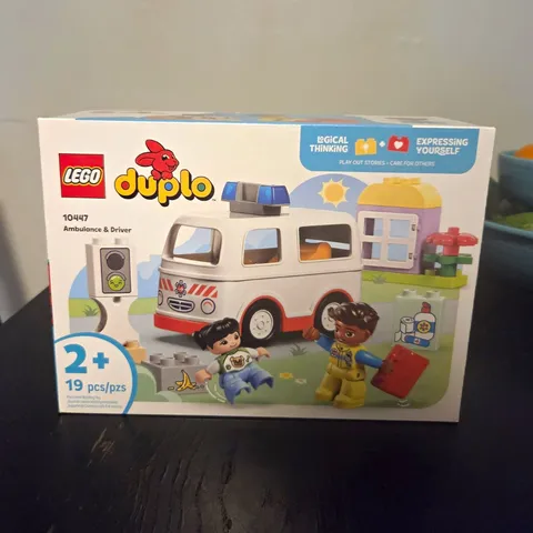 LEGO DUPLO 10447 Ambulance & Driver 19pcs Age 2+ Box Brick Separator