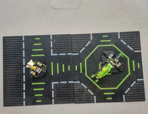 2 LEGO Radon Rovers, 2 Minifigs And 2 LEGO Printed Space Baseplate Landing Pads