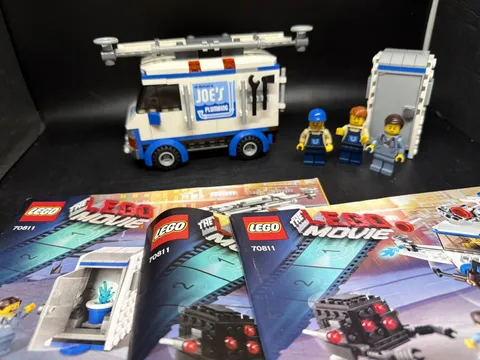 LEGO the LEGO Movie: The Flying Flusher (70811) Complete w/ Manual