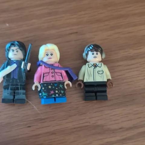 LEGO Minifigure Lot of 3 Assorted Characters w/ Accessories, Plastic