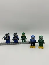 Vintage Lot Of 5 Vintage Lego Arctic Mini Figure Set W/ Accessories
