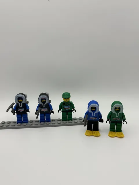Vintage Lot Of 5 Vintage Lego Arctic Mini Figure Set W/ Accessories