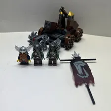 LEGO 7040 Fantasy Era Dwarves’ mine defender 98% Complete.