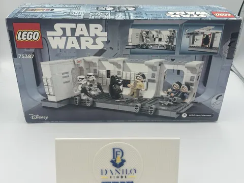 LEGO Star Wars 75387 Boarding the Tantive IV Fives New Factory Sealed Box Wear